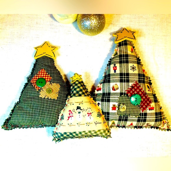 VINTAGE CHRISTMAS TREE PILLOW SNOWMAN FARMHOUSE HOLIDAY DECOR 17” PRIMITIVE 1980 - Picture 1 of 7